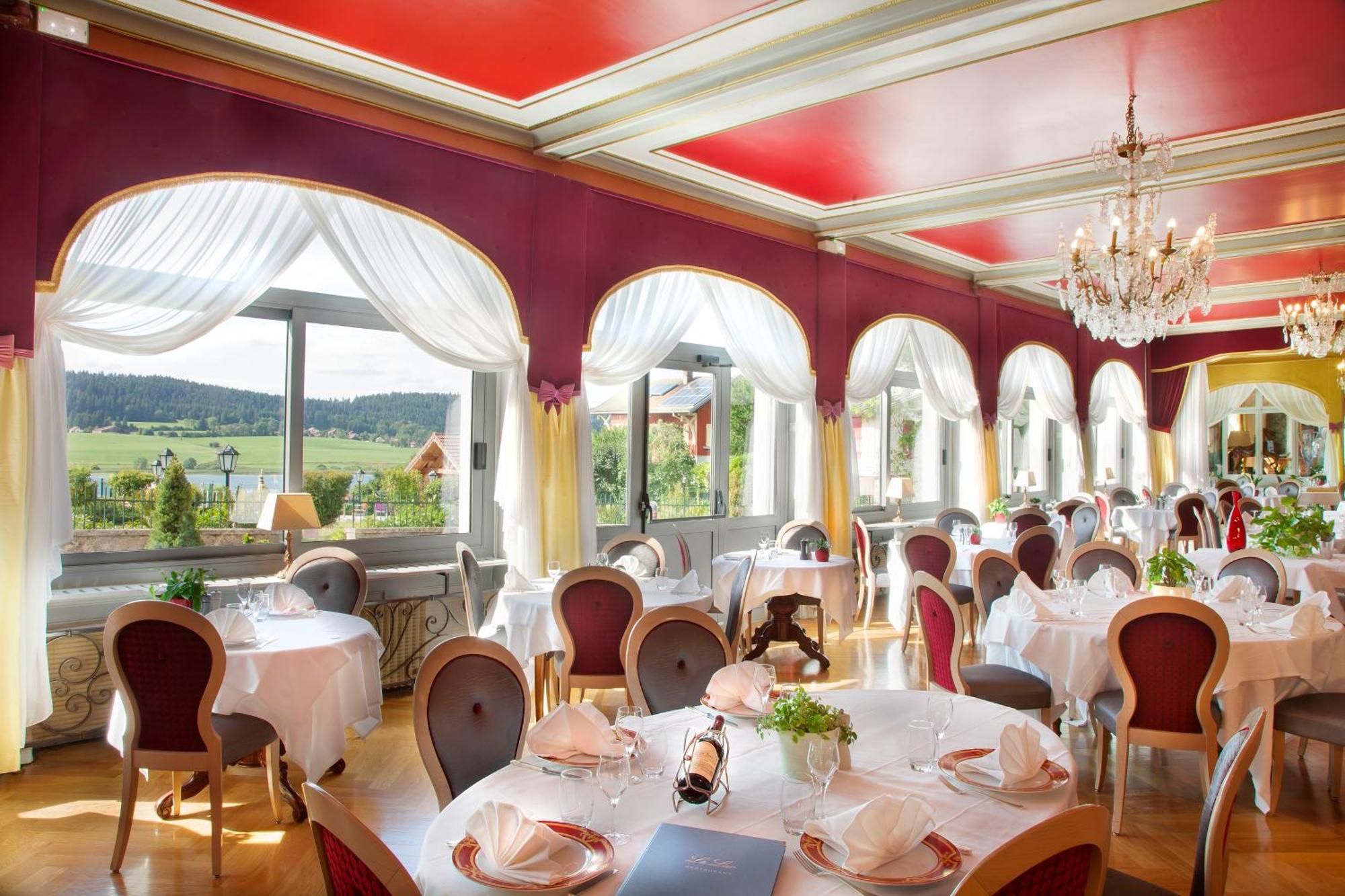 Hotel-Restaurant Le Lac Мальбюїссон Екстер'єр фото